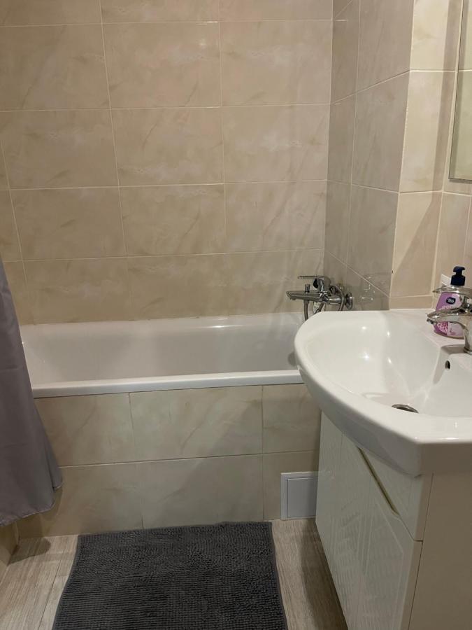050 Уютные Апартаменты Жк «Софиевская Слободка» Vychneve Extérieur photo